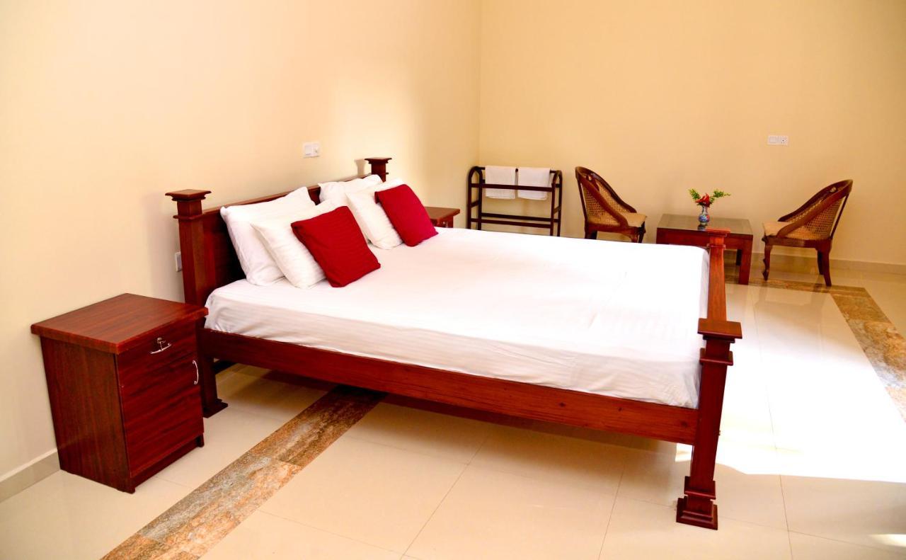 Little Villa Hotel Wadduwa Zewnętrze zdjęcie